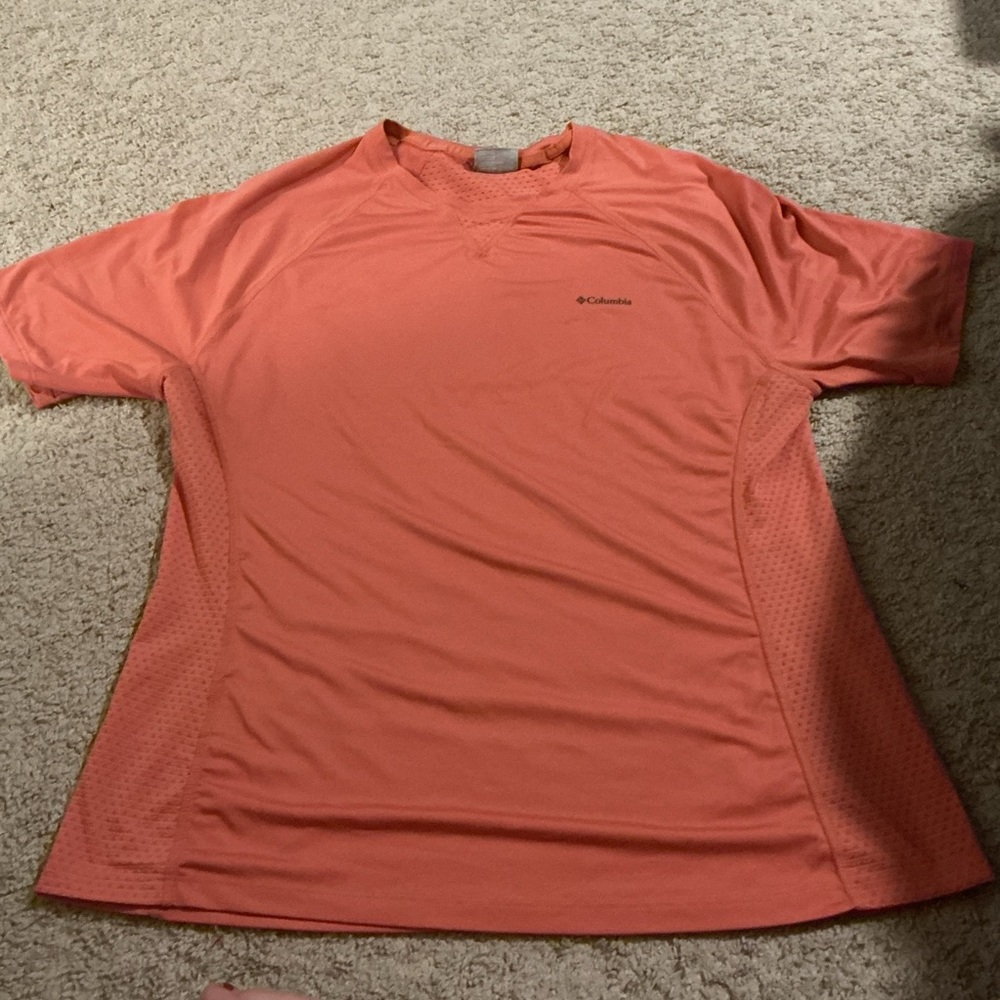 Columbia Omni Wick Performance Shirt XL Coral Athletic Activewear Outdoorsy